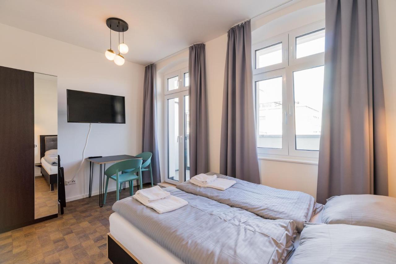 Апарт-отель Nena Hermannplatz 3*